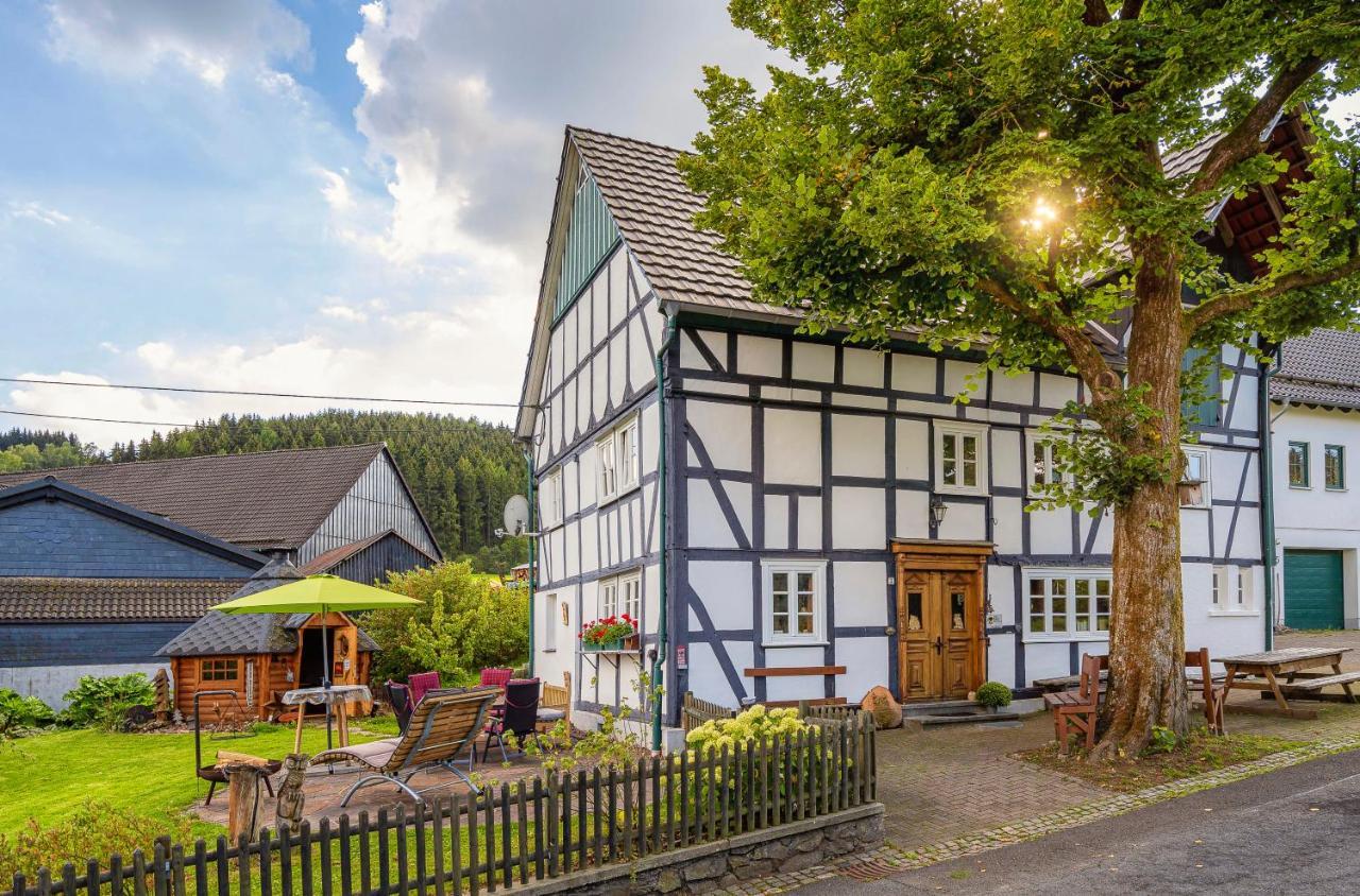 Ortmanns Eulennest Villa Finnentrop Exterior foto